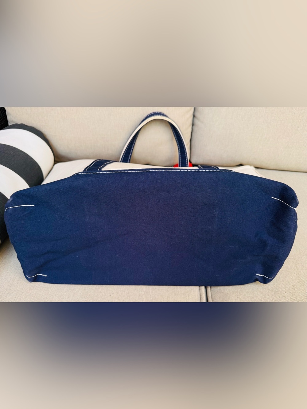 L.L. Bean Boat and Tote Zip Top with Navy Trim, Large - Picture 6 of 16